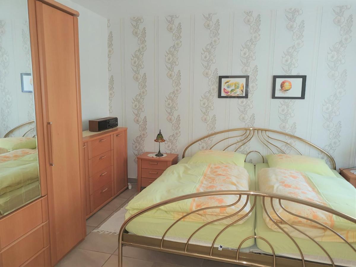 Ferienwohnung Haus Sonnenschein Trassem Exterior foto