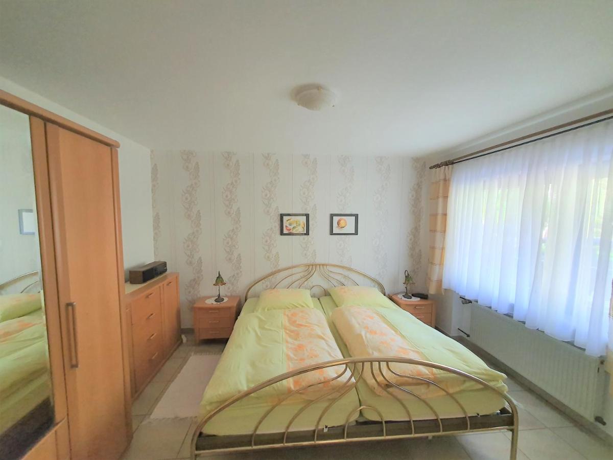 Ferienwohnung Haus Sonnenschein Trassem Exterior foto